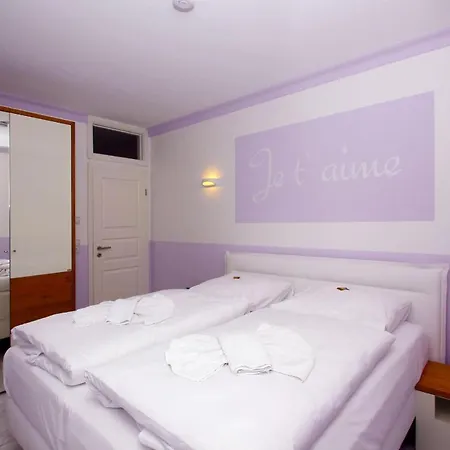 House Palstek Mit Gratis Nutzung Vom Ahoi Erlebnisbad Und Sauna In Sellin * Goehren (Ruegen)