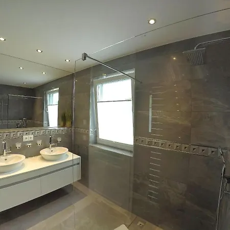 Strandnah, Balkon, Meerblick, Sauna, Gratis Nutzung Vom Ahoi Erlebnisbad Und Sauna In Sellin - House Palstek Goehren (Ruegen)