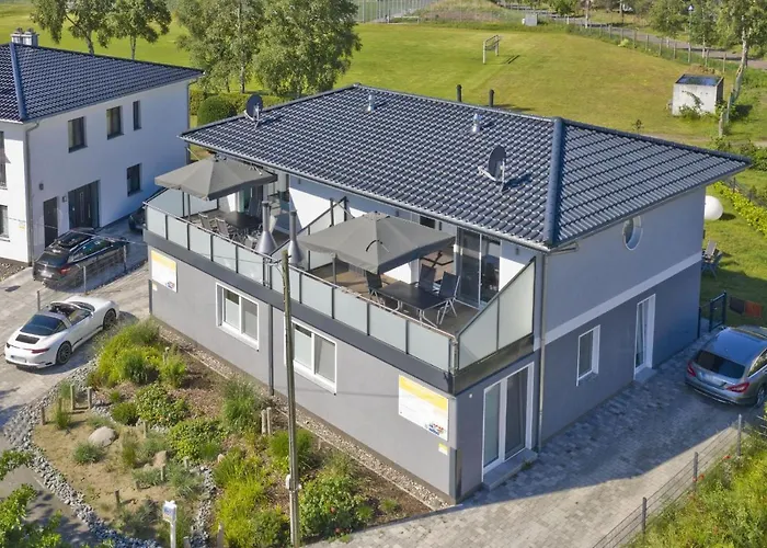 Beach House Palstek Mit Gratis Nutzung Vom Ahoi Erlebnisbad Und Sauna In Sellin Prázdninový dům Goehren (Ruegen)
